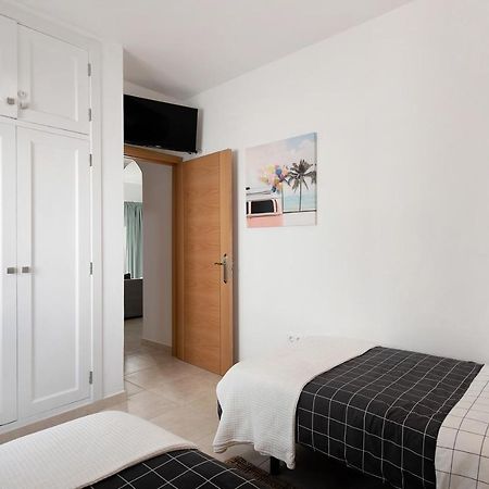 Apartamento La Estrella I Плая Онда Екстериор снимка