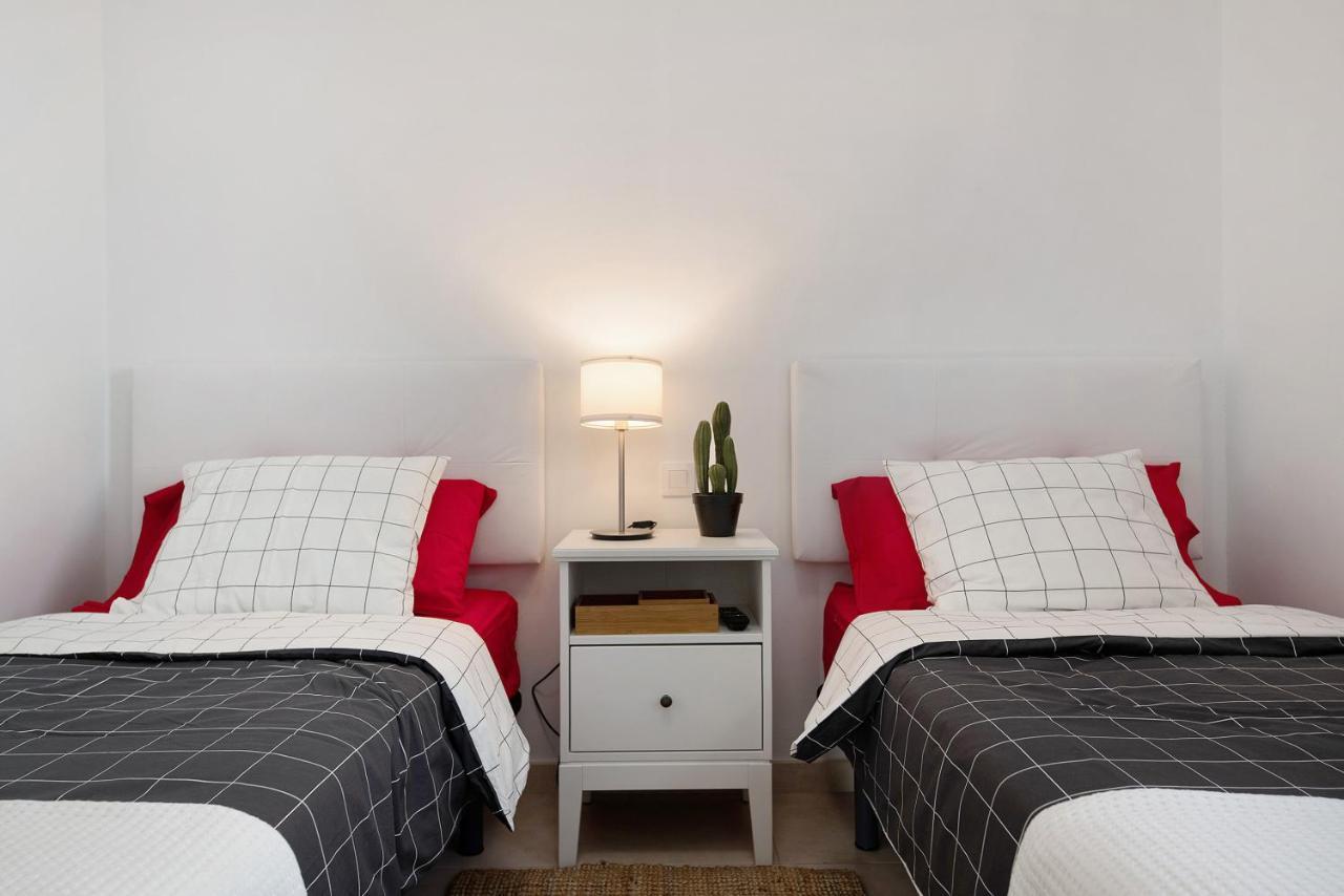 Apartamento La Estrella I Плая Онда Екстериор снимка